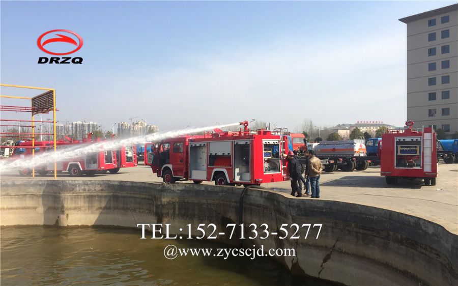 消防車試水 消防車試水