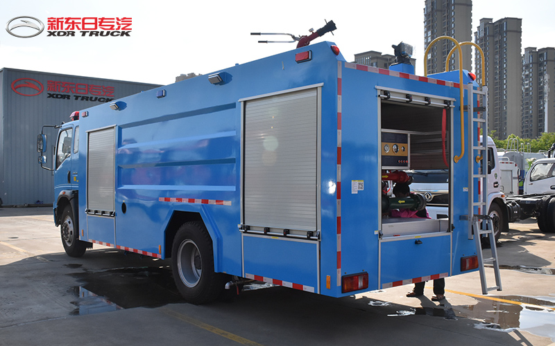 �{(l��n)ɫ�����Θ�8��ˮ������܇