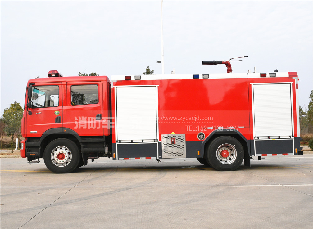 �|�L8������܇